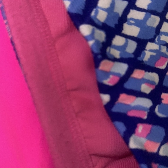 Lilly Pulitzer Luxletic top - Picture 7 of 7